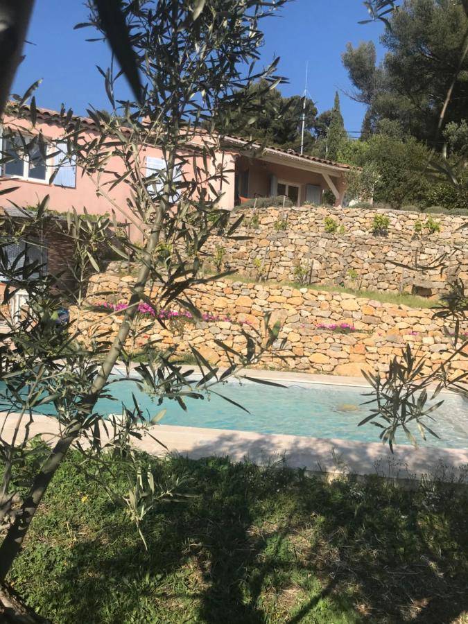 Hauteurs De Toulon : Charmant Studio Piscine Экстерьер фото